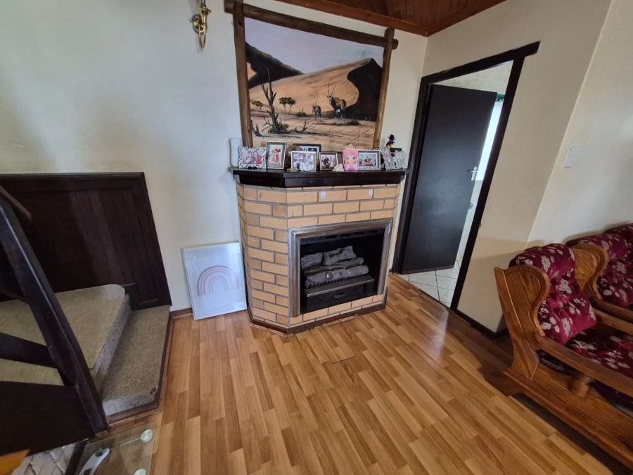 7 Bedroom Property for Sale in Dana Bay Western Cape
